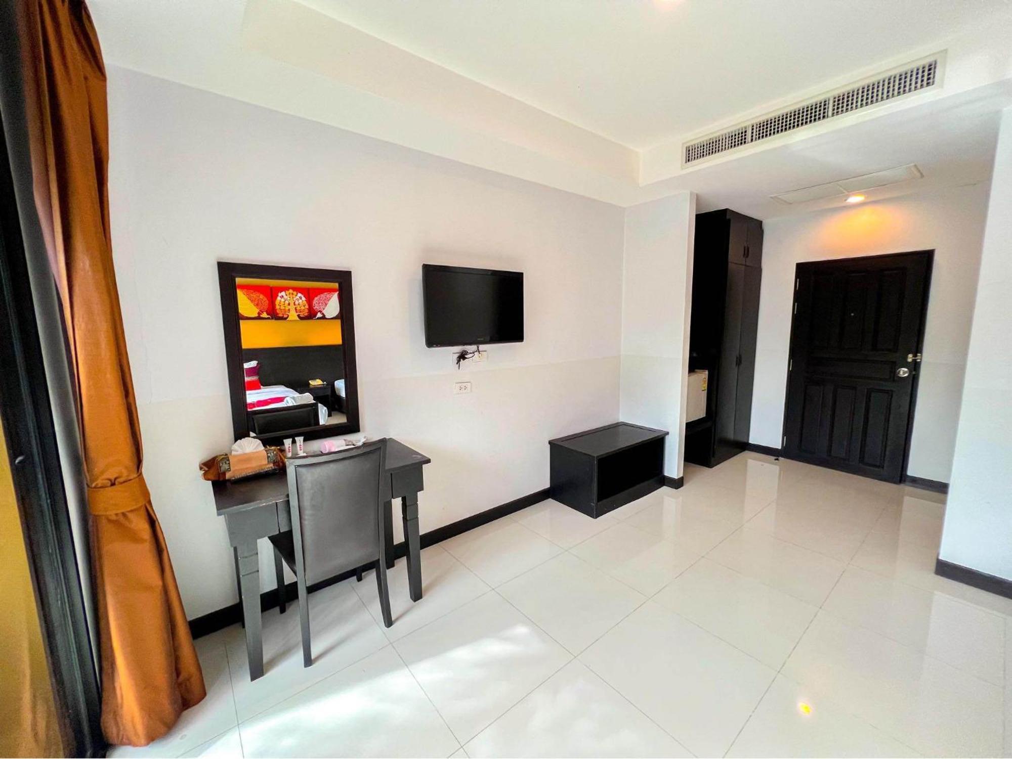 Naiyang Beach Hotel Sha Plus Phuket Zewnętrze zdjęcie