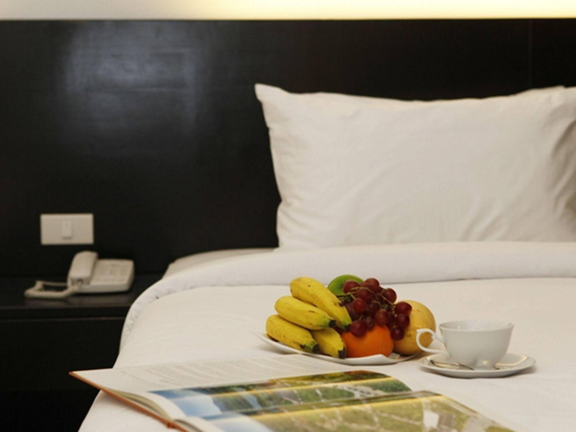 Naiyang Beach Hotel Sha Plus Phuket Zewnętrze zdjęcie
