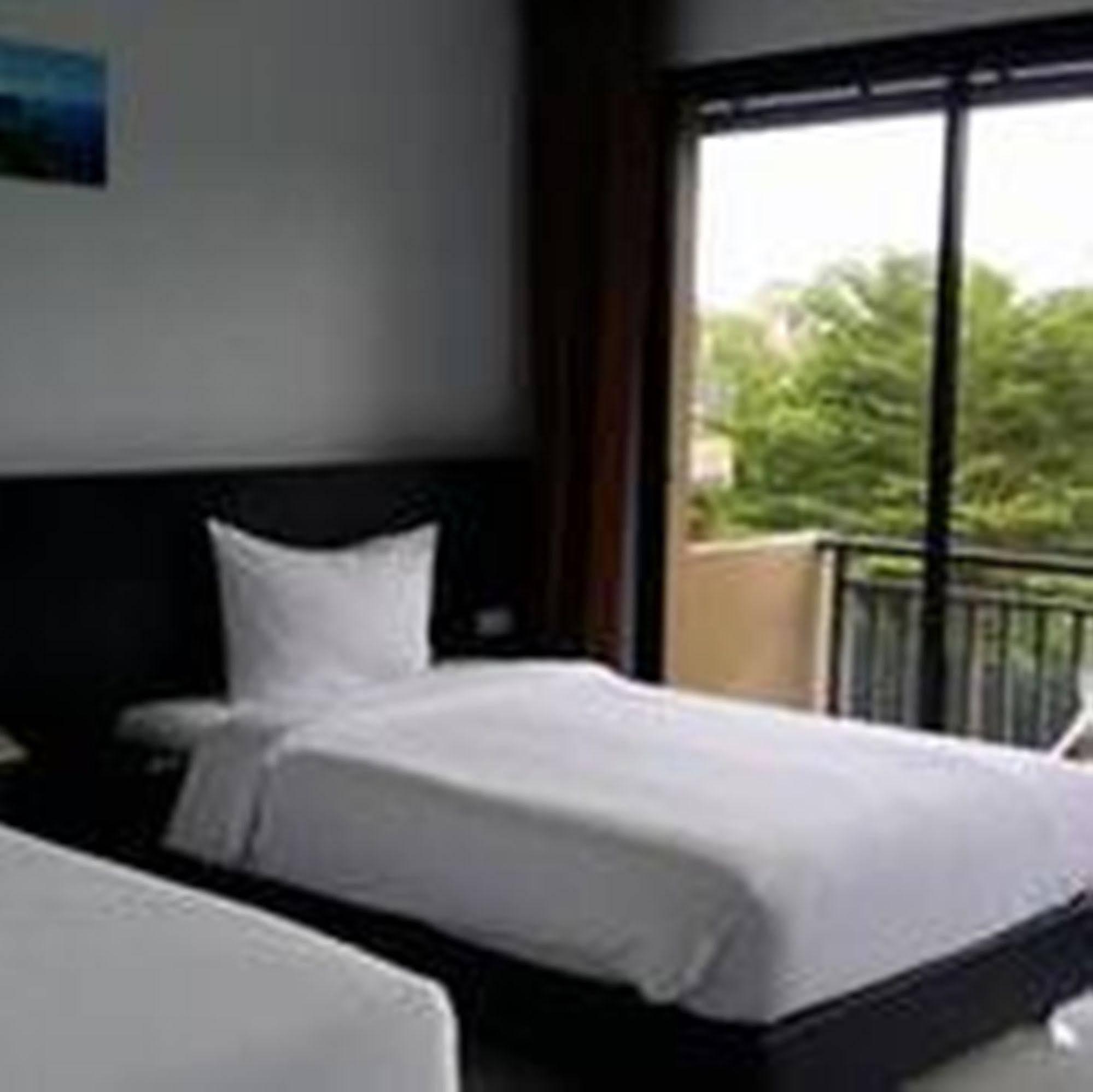 Naiyang Beach Hotel Sha Plus Phuket Zewnętrze zdjęcie